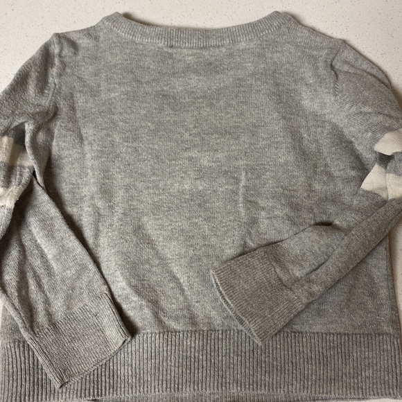 Baby GAP Minnie Mouse sweater - Picture 4 of 4